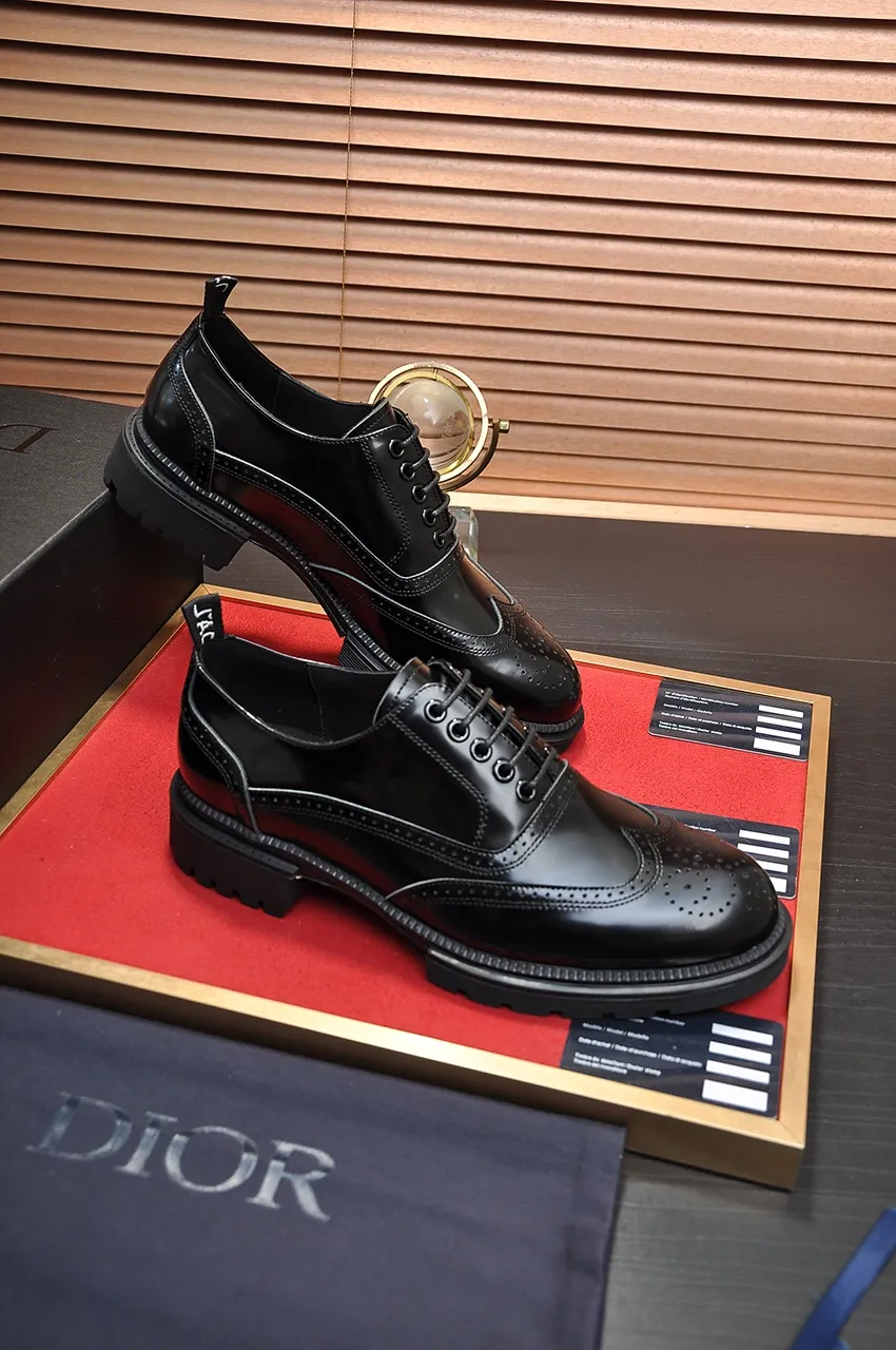Men's shoes💰720💶【Dior】High-end goods Niuli Original order quality Dior —🆘.Dior original order purchasing, high-end leather shoes, fabric: imported from Italy open-edge beaded cowhide➕water-dyed cowhide/cowhide lining➕specially provided original outsole, fine workmanship, real-life shooting🎬size: 38-45 (45 customized)